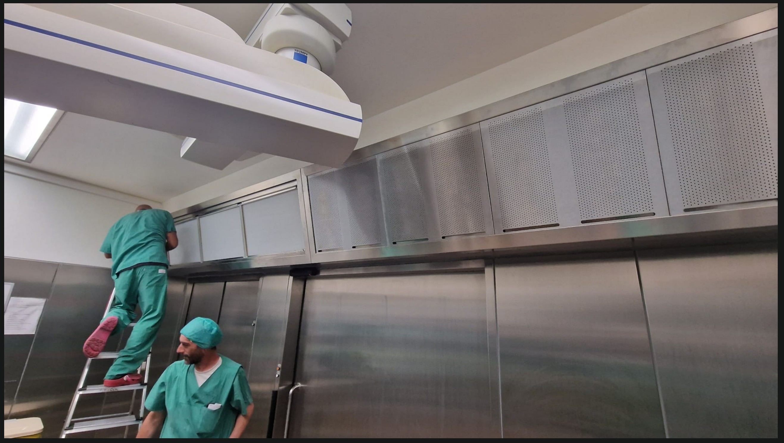 Edelstahl-Wandverkleidung Gewerbebetrieb Berlin